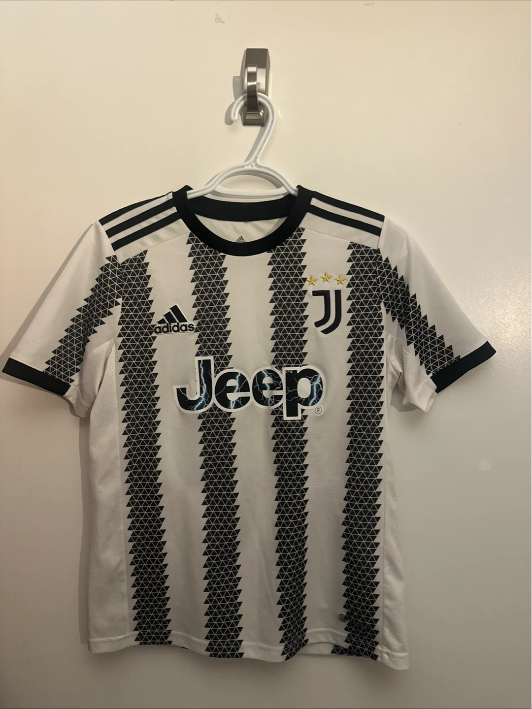 Adidas Juventus Home Jersey 2023-2024