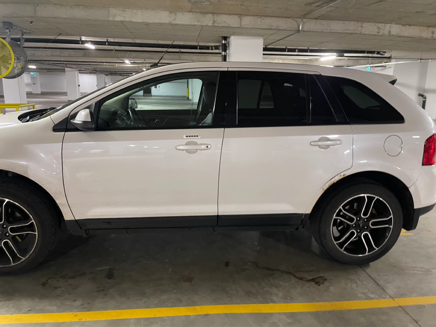 White Ford Edge SEL SUV 2014 - photo 5