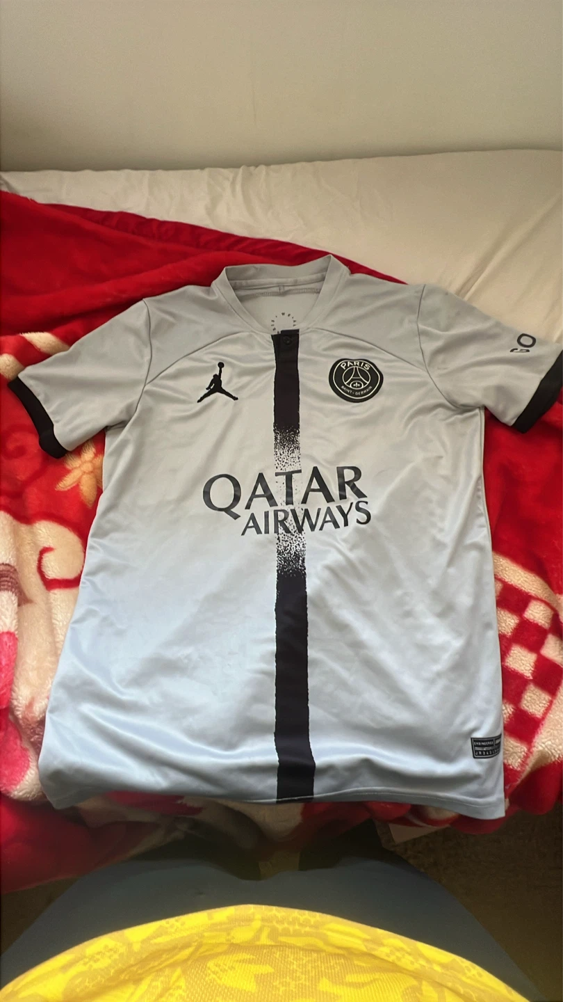 Paris Saint-Germain Soccer Jersey