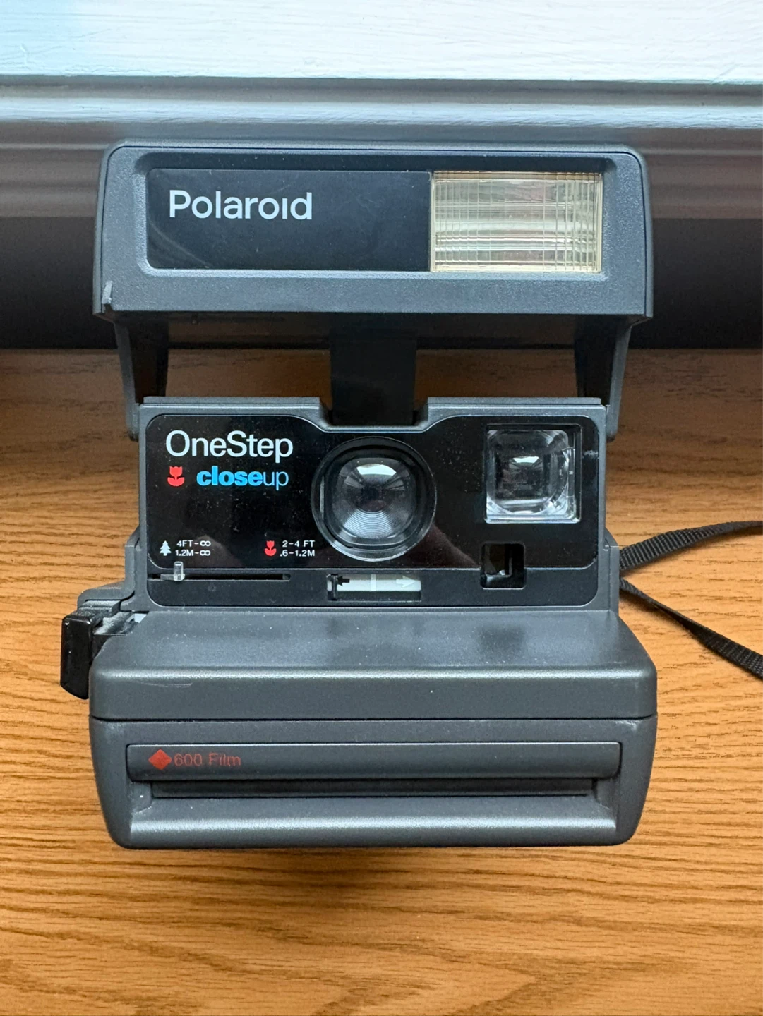 Polaroid OneStep CloseUp Instant Camera & everything in the pics - photo 3