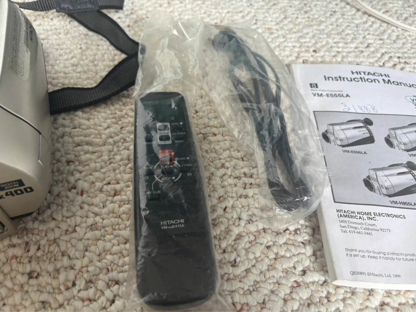 Hitachi Camcorder - photo 3