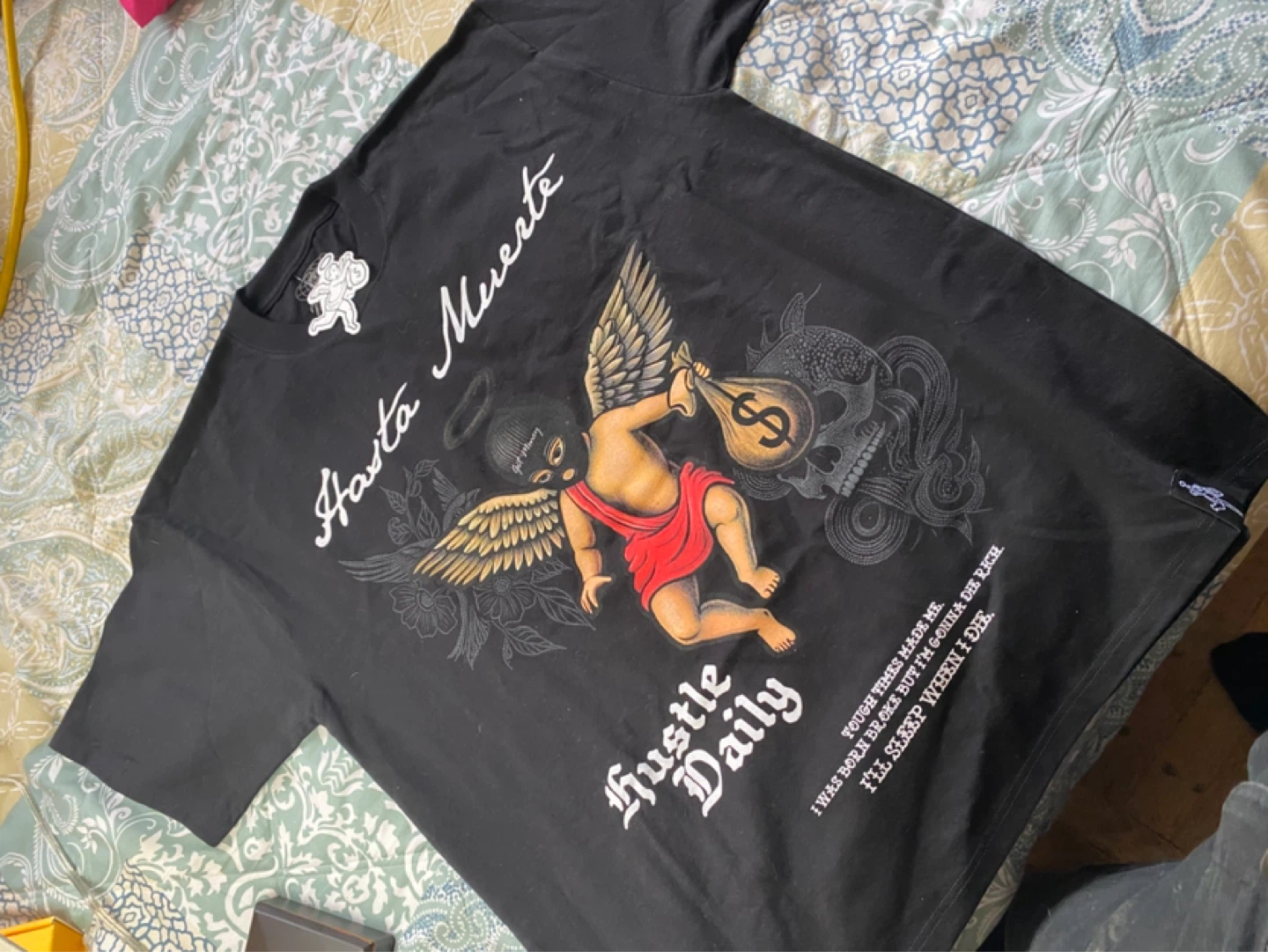 Hustle Daily Hasta Muerte Graphic T-Shirt