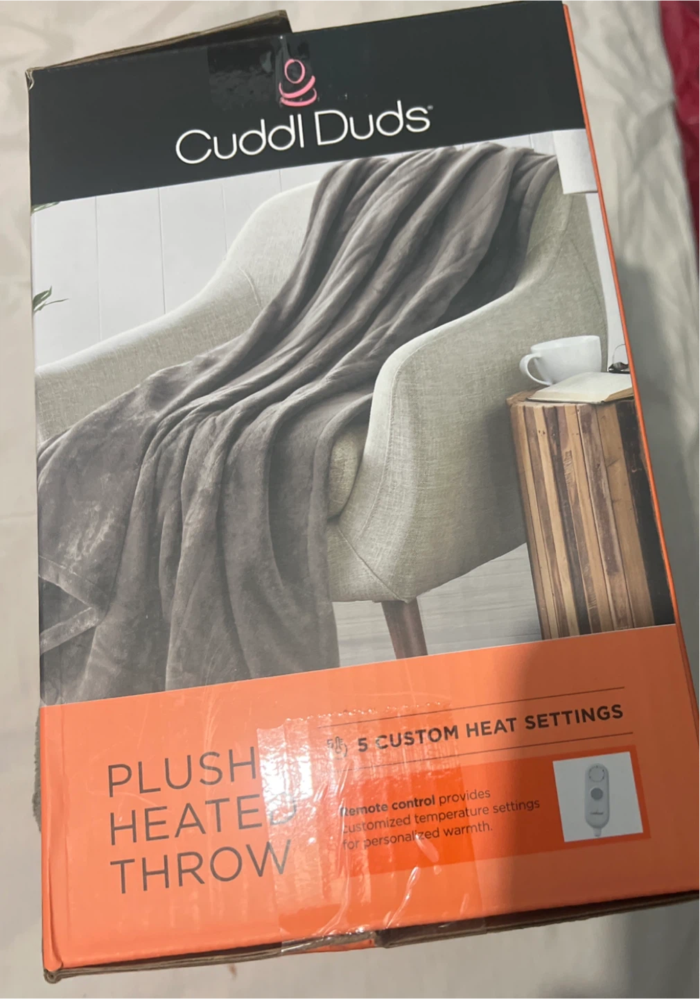 Cuddl Duds Plush Heated Throw brand new - photo 2