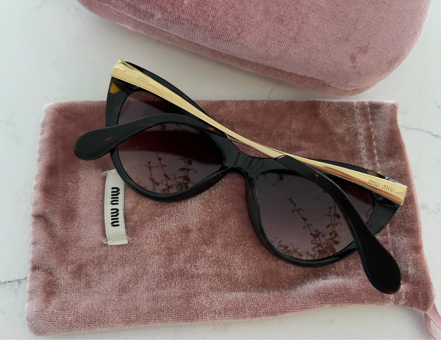 Miu Miu Sunglasses Cat Eye Tortoiseshell SMU 080 - photo 3