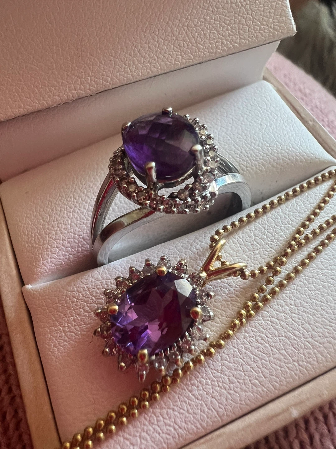 10 k Amethyst ring and 14 k amethyst necklace Set - photo 2