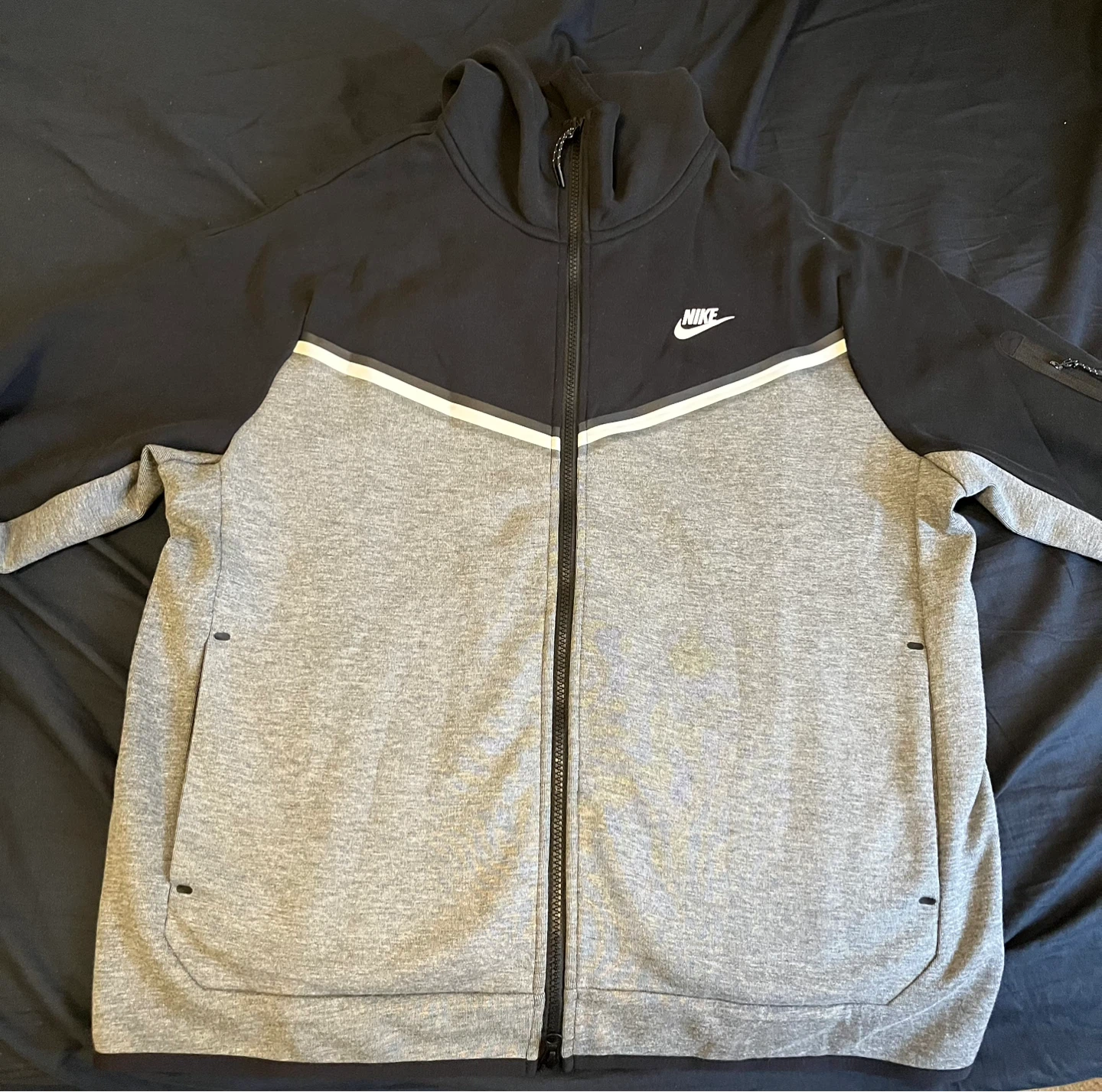 Nike Tech Fleece Full Zip Hoodie and Jogger Set - photo 2