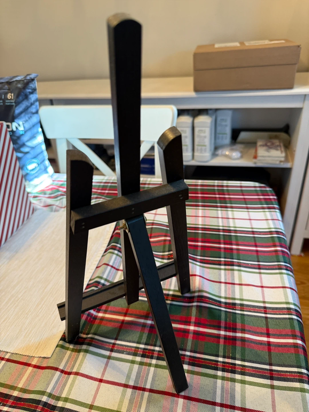 Black Tabletop Easel - photo 2