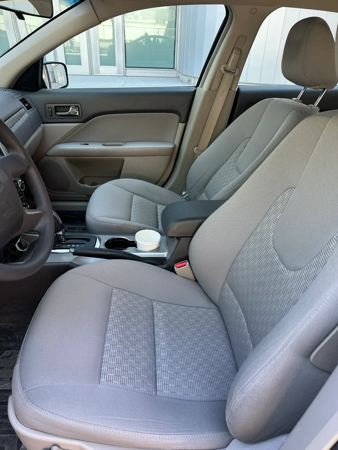 2010 Red Ford Fusion SE 96k miles - photo 5