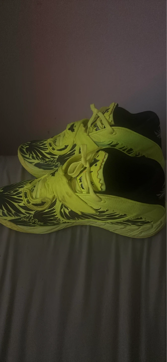 Custom Neon Yellow Basketball Shoes 'One of One'