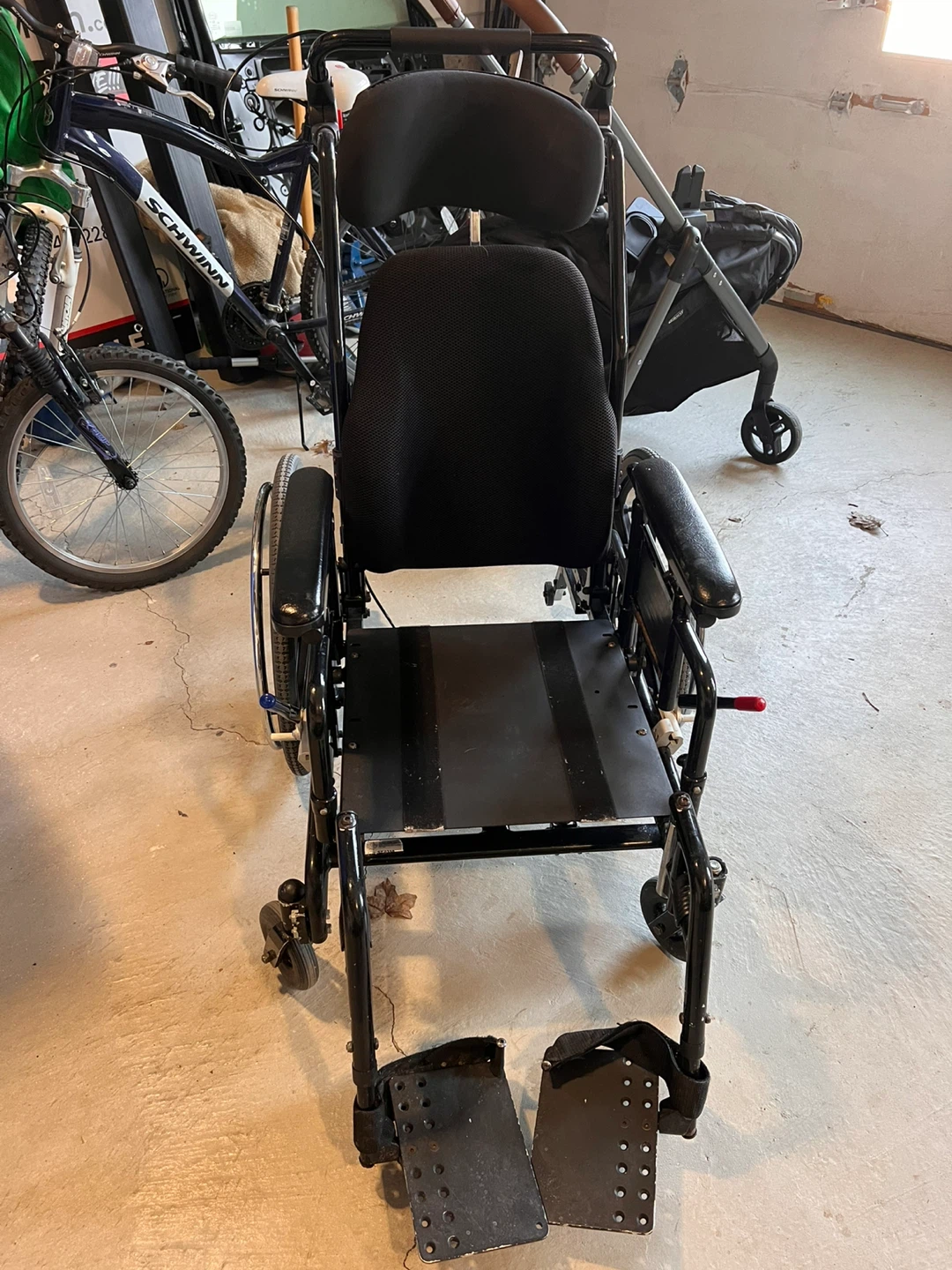 Black Manual Wheelchair - photo 2