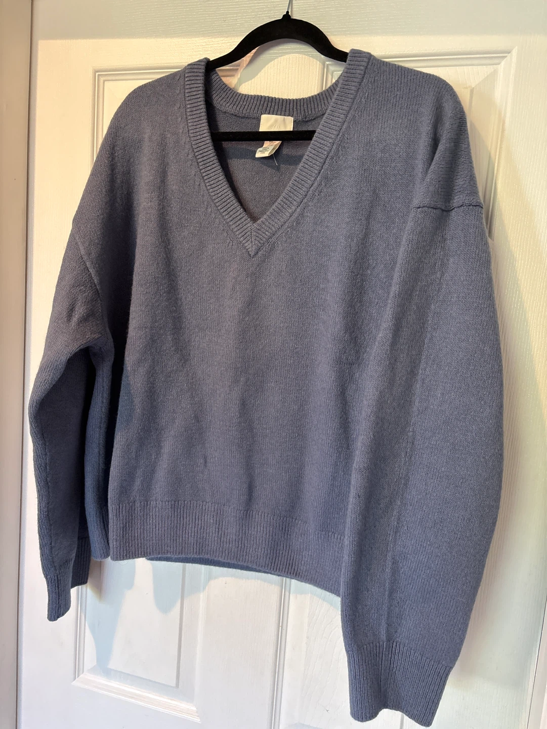 Brand New H&M Blue V-Neck Sweater - XXL