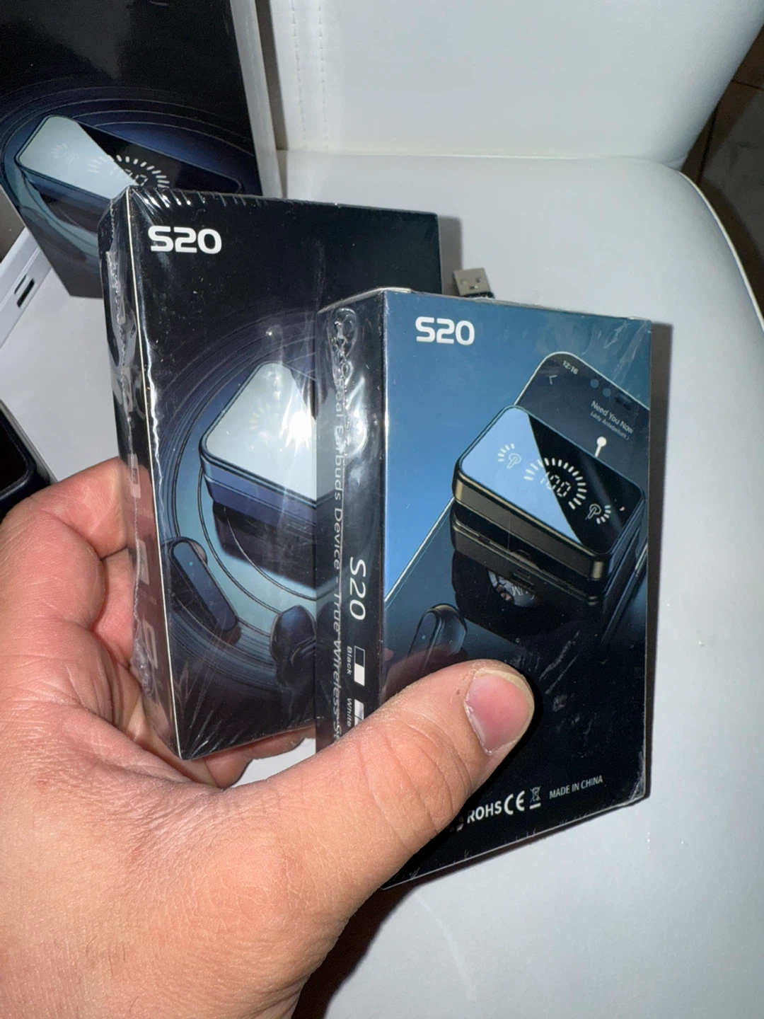 S20 wireless earbuds - photo 4