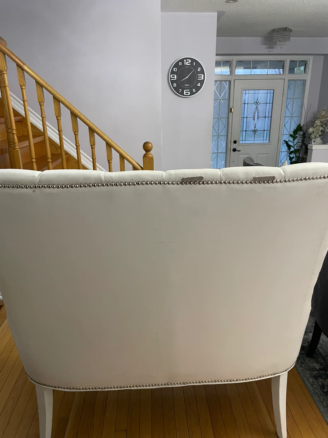 White Tufted Accent Chair - photo 5