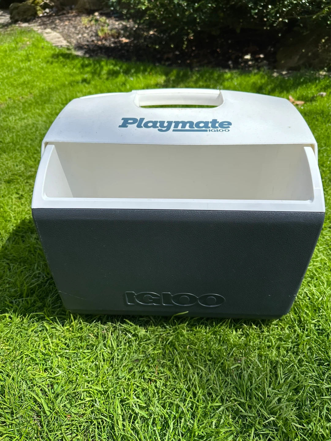 Igloo Playmate Cooler (30 can) - photo 4