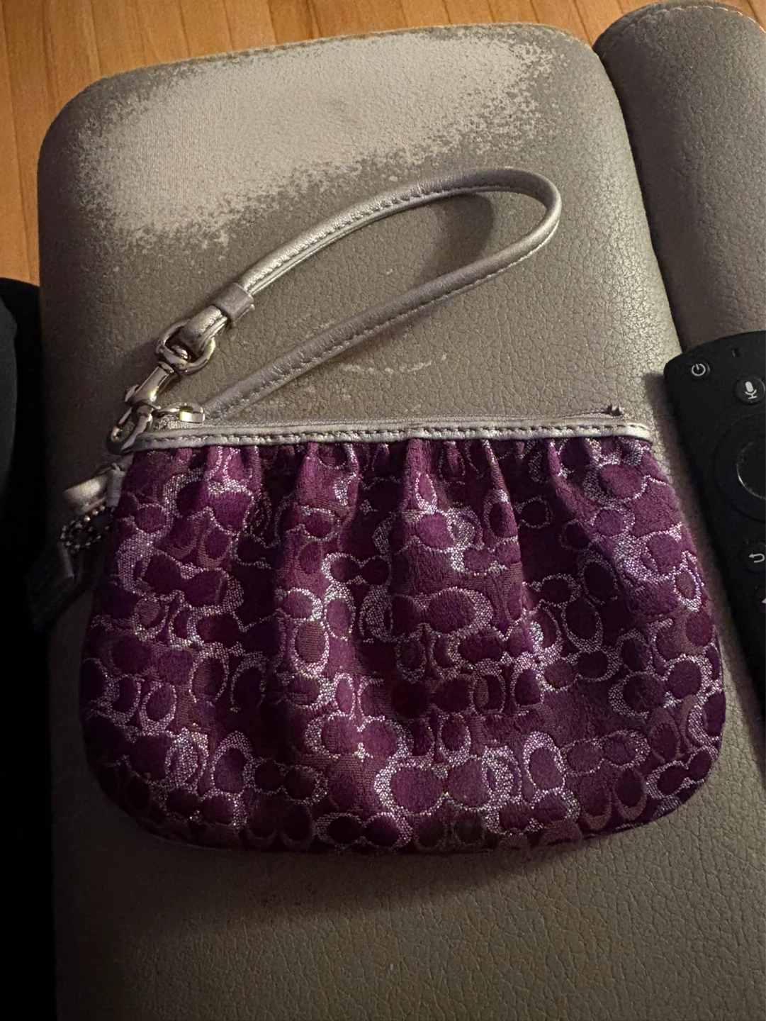 Coach Wristlet Pouch Purple Signature C