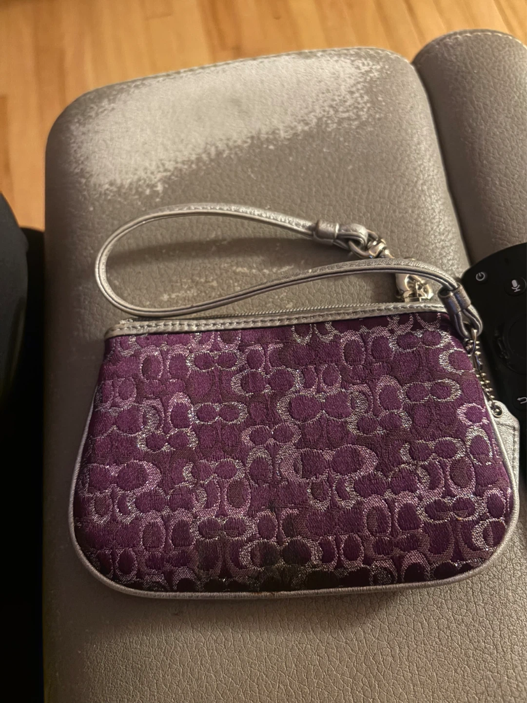 Coach Wristlet Pouch Purple Signature C - photo 2