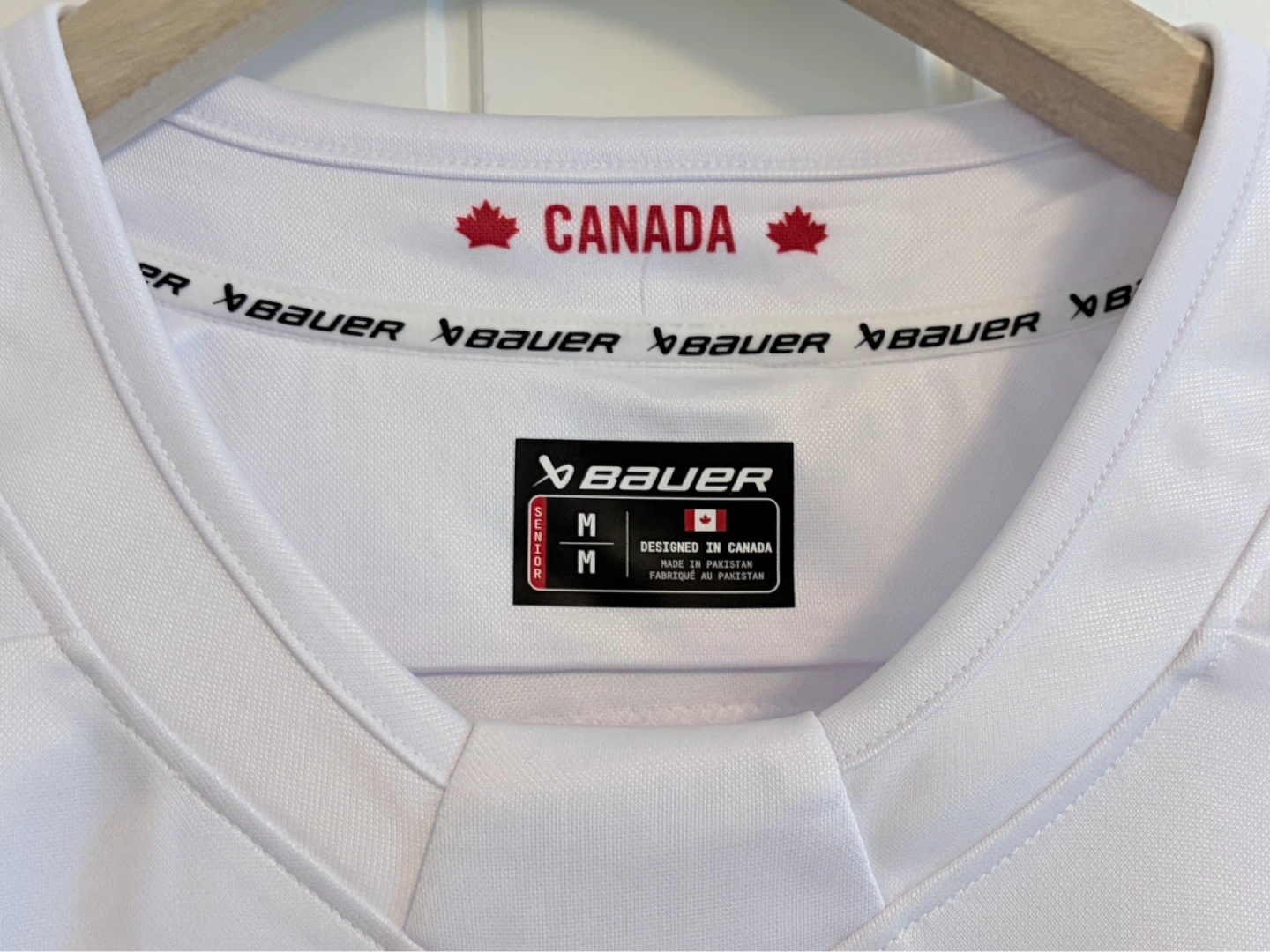 BNWT Authentic Bauer 2026 Olympics Canada McDavid White Medium - photo 3