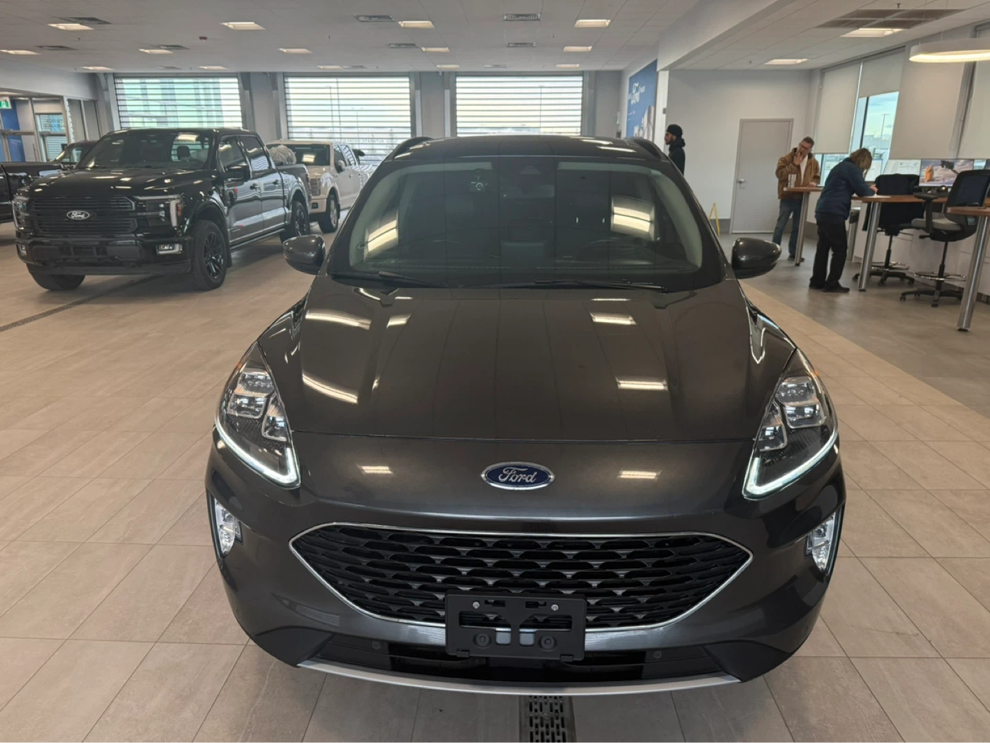 2020 Ford Escape Titanium Hybrid | Fully Loaded | Clean