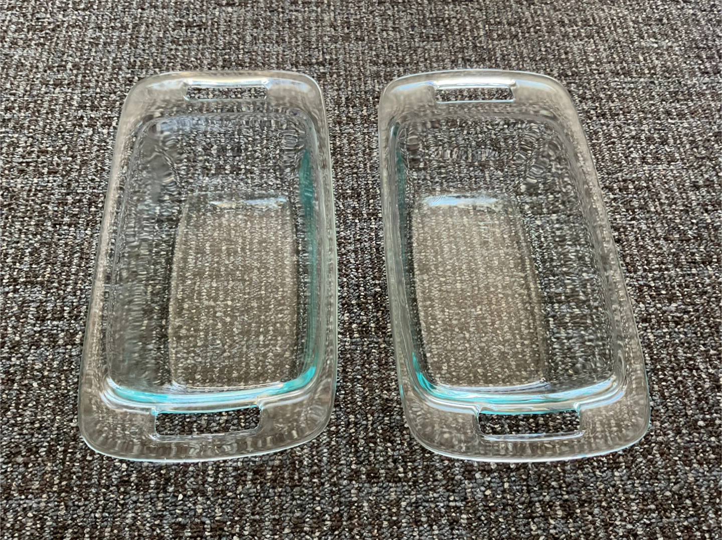 Pyrex Glass Baking Dish 1.5 Qt x 2