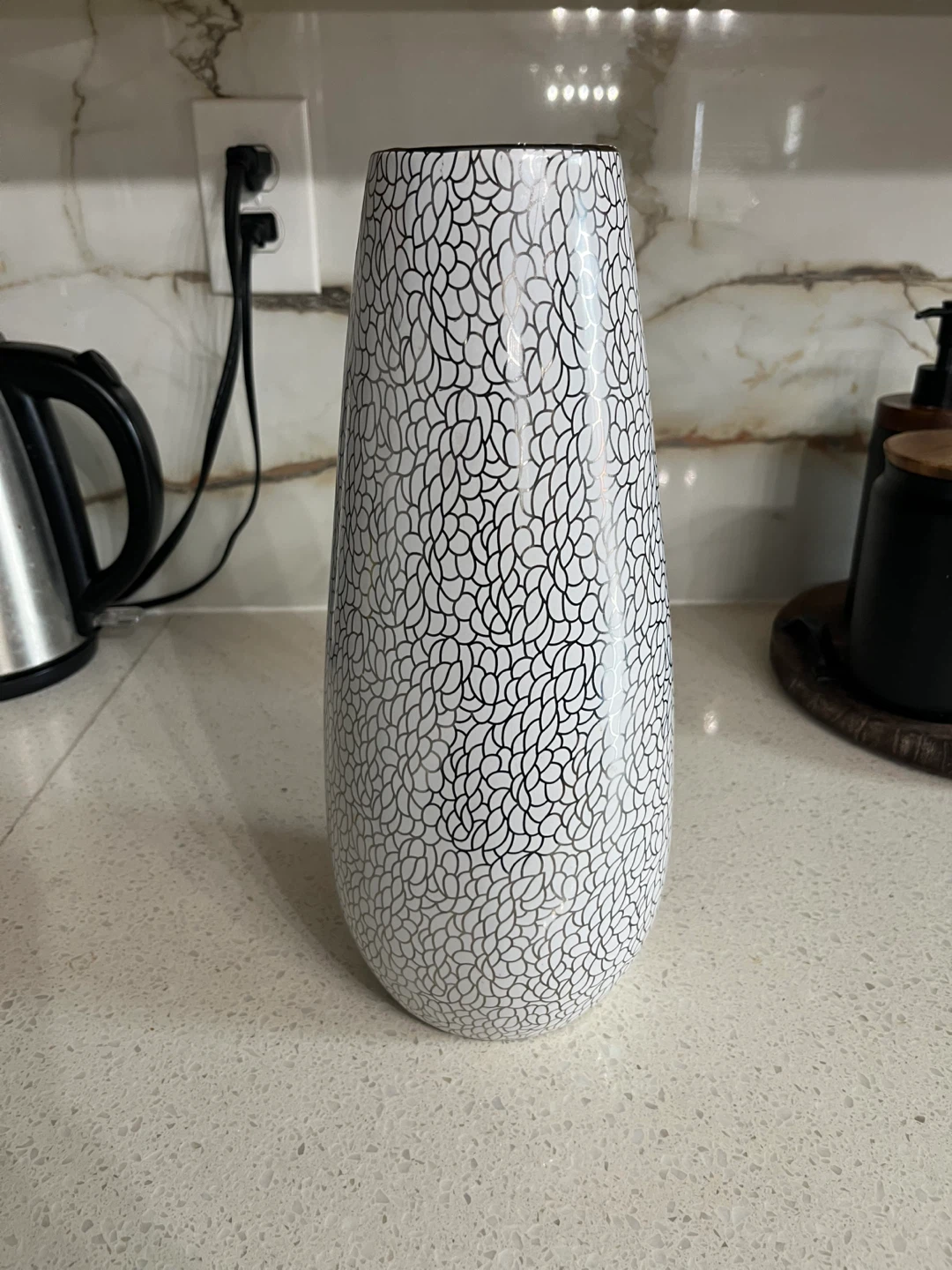 Decorative vase 🌱