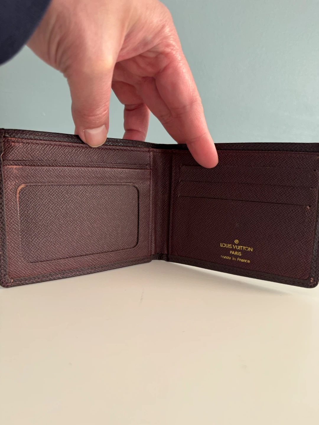 Louis Vuitton Taiga Bifold Wallet Monogram Canvas - photo 3