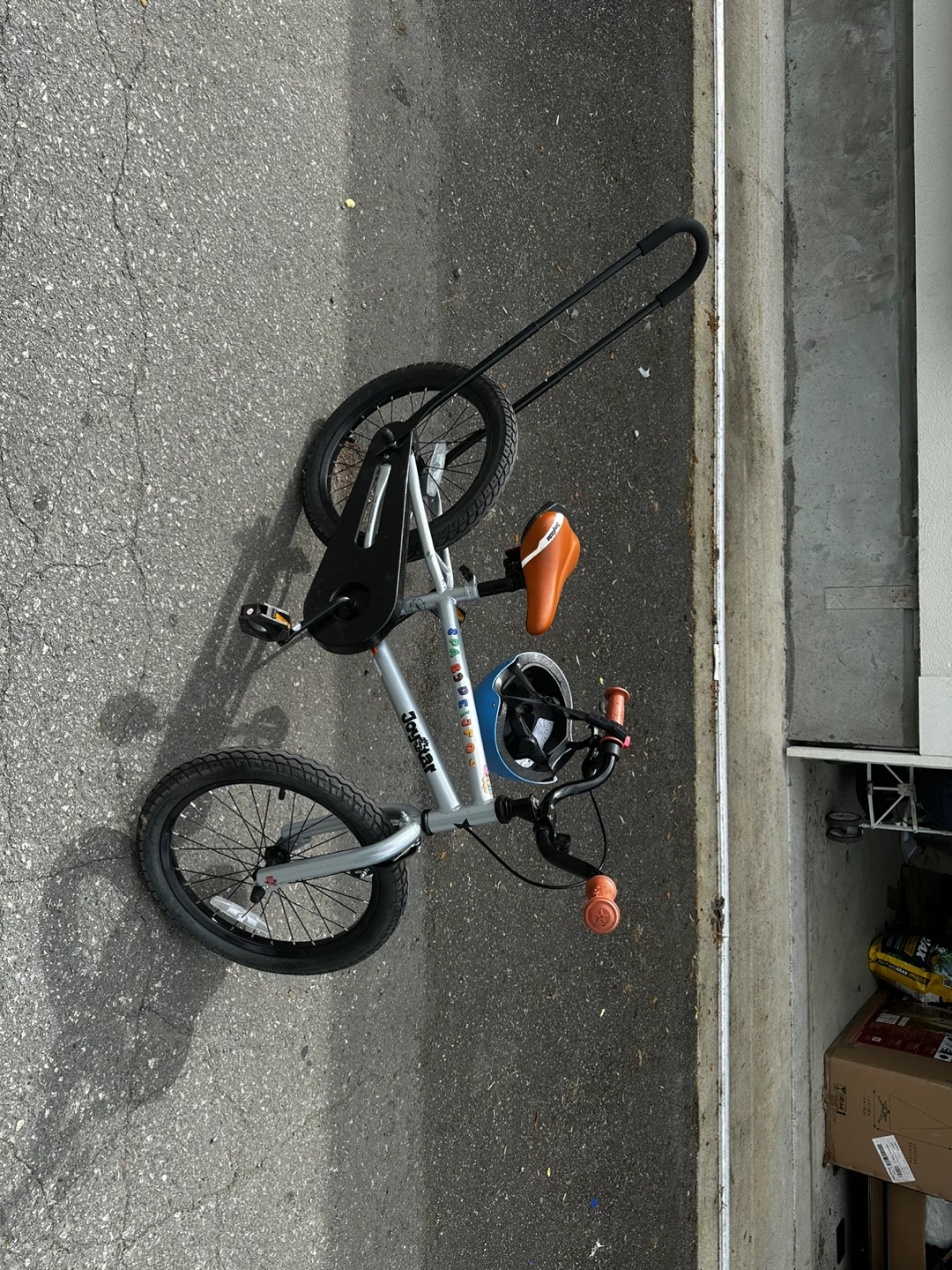 Joester Kids Bike with Parent Handle and Helmet