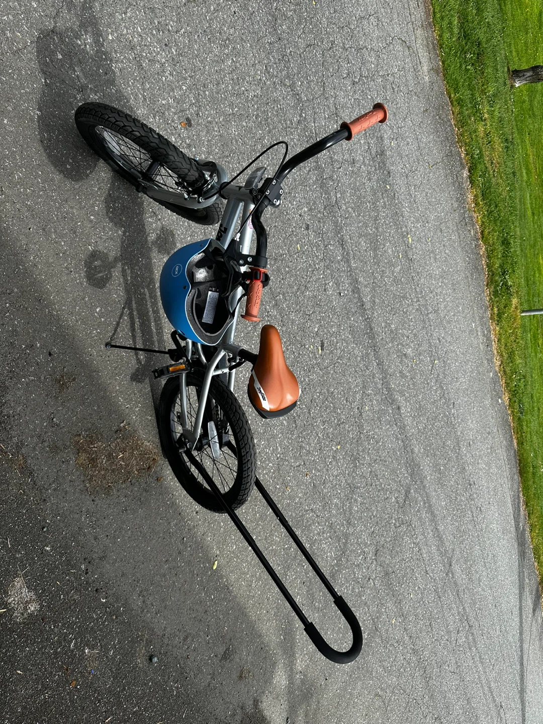 Joester Kids Bike with Parent Handle and Helmet - photo 2