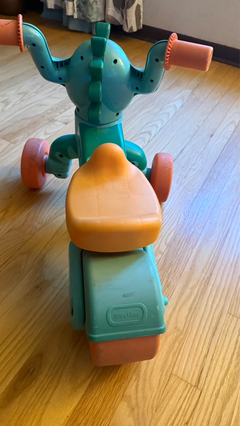 Little Tikes Dinosaur Ride-On Toy - photo 4