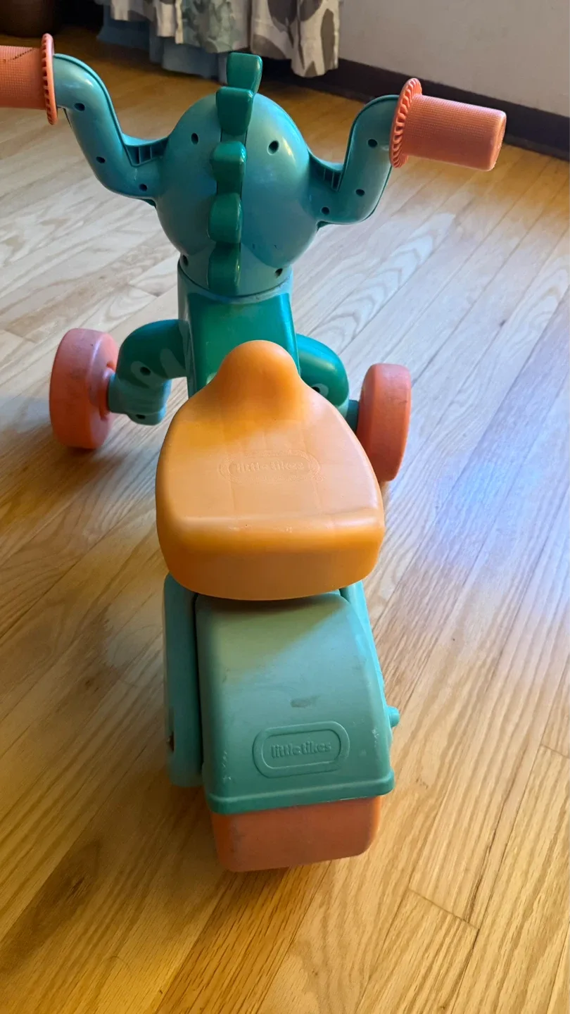 Little Tikes Dinosaur Ride-On Toy - photo 4