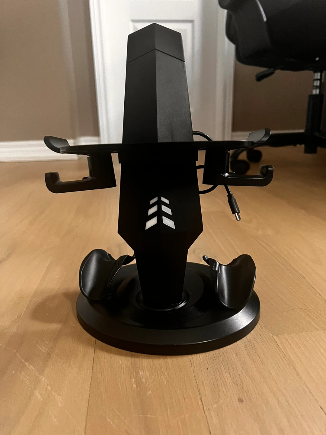 Black Charging VR Dock Stand