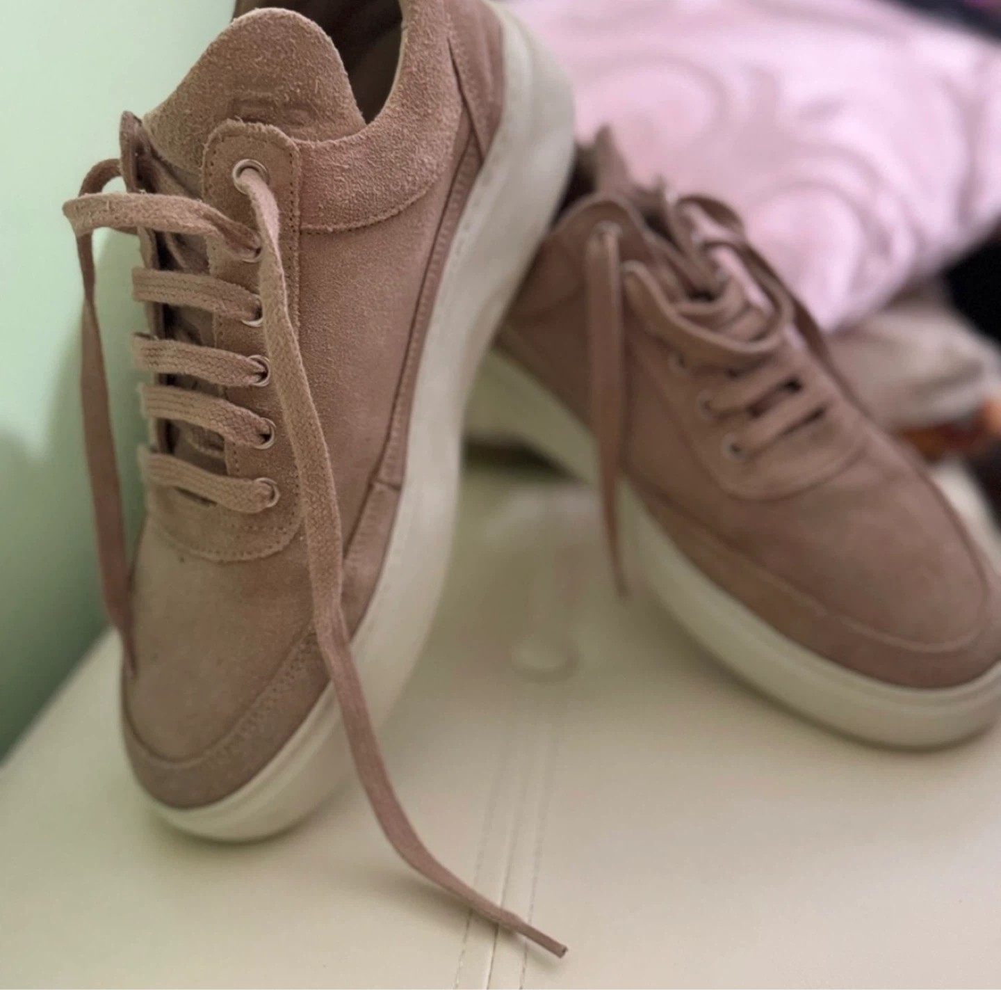 Filling Pieces Low Top Sneakers - Light Pink Suede