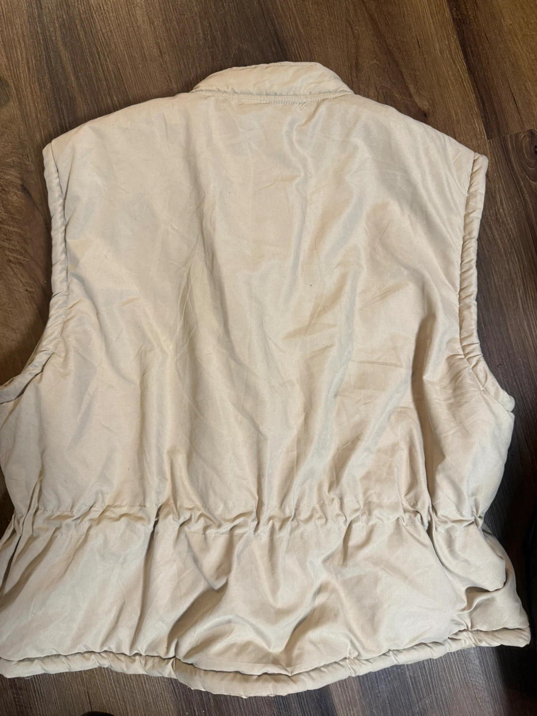 PrettyLittleThing Beige Padded Gilet Vest - photo 2