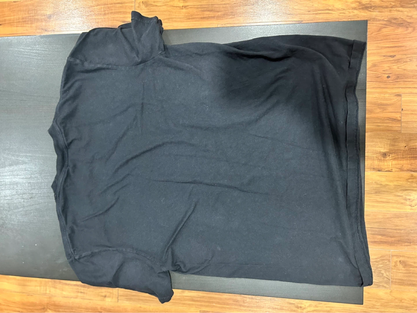 Whirr 2025 Tour Shirt - Medium - photo 2