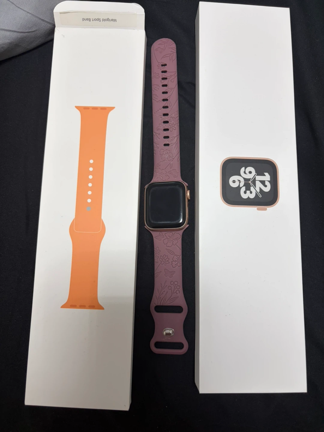 Apple Watch SE 40mm Gold Aluminum GPS