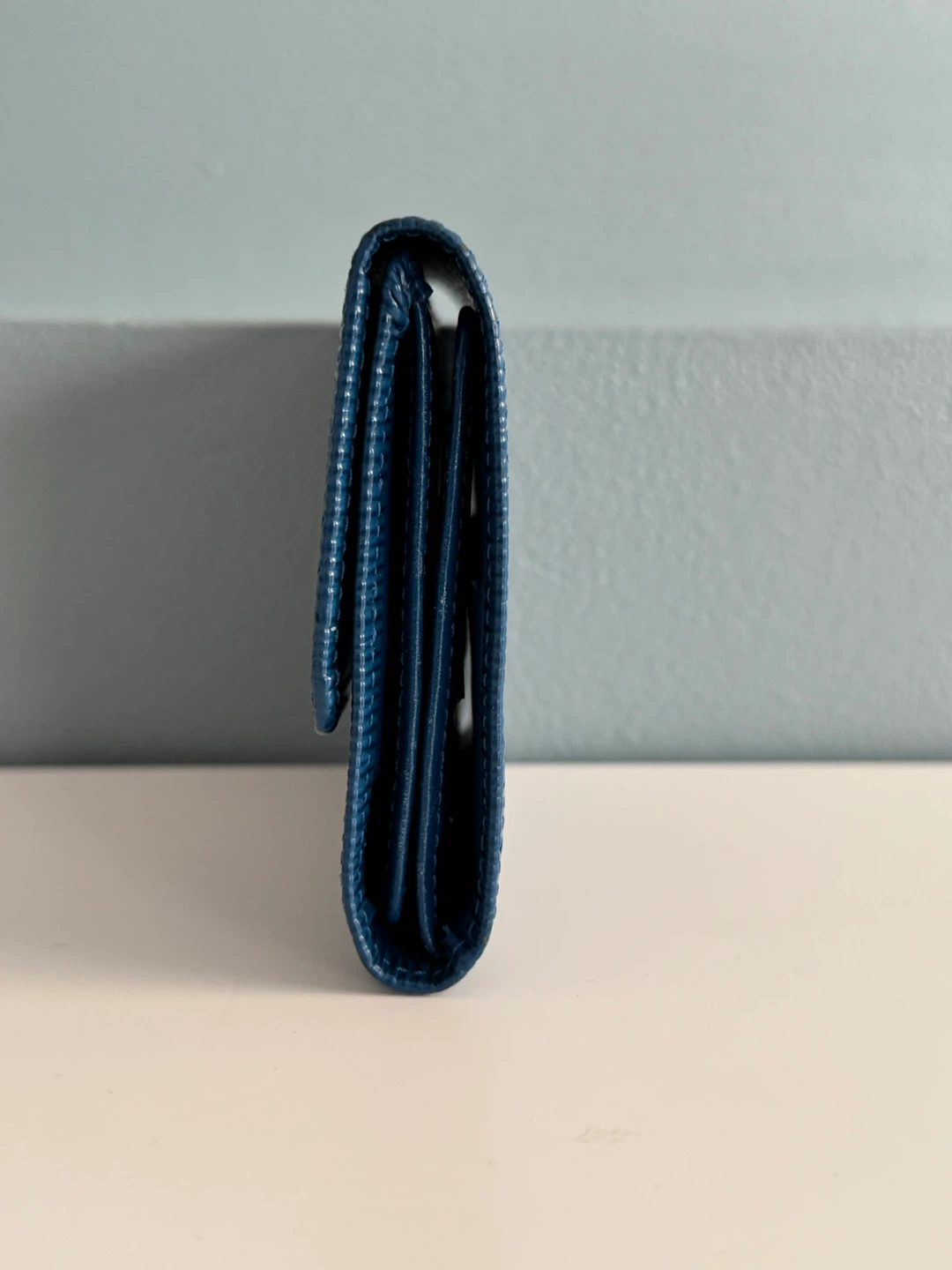 Louis Vuitton Epi Leather Multiple Card Holder - photo 3