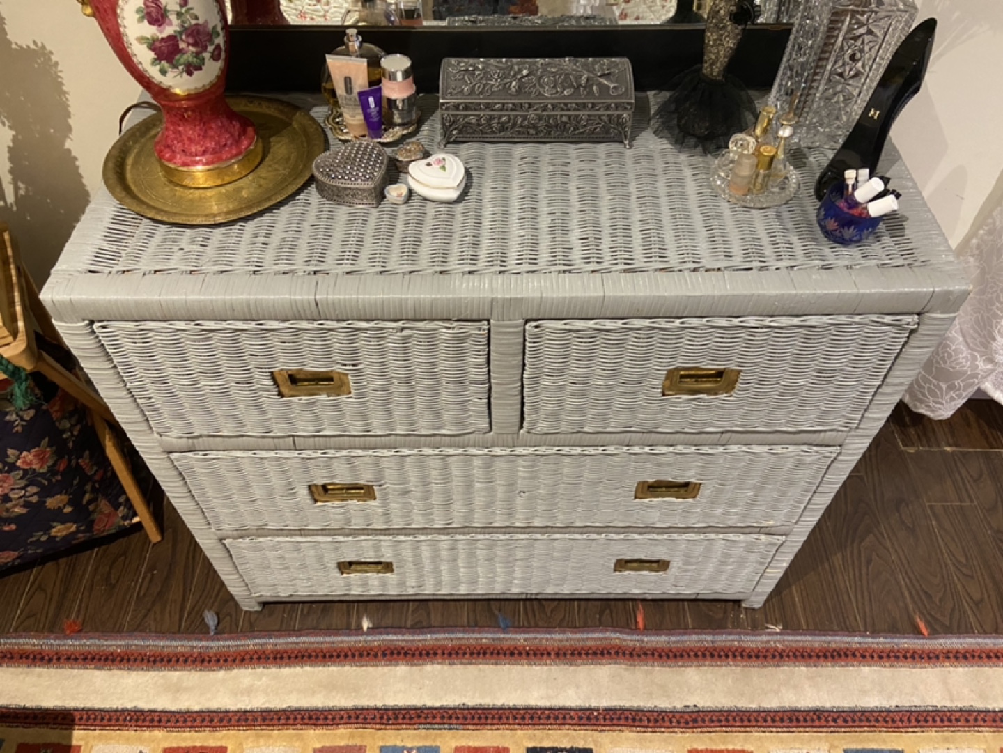 Grey Wicker Dresser with 6 Drawers & nightstand - photo 2