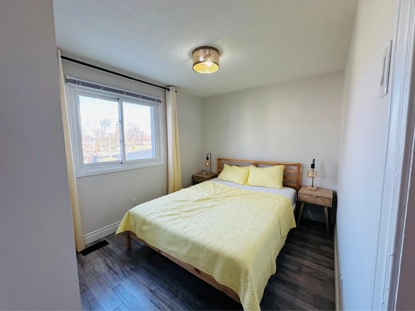4 Bedroom+ 2 Bathroom House for Rent - photo 5