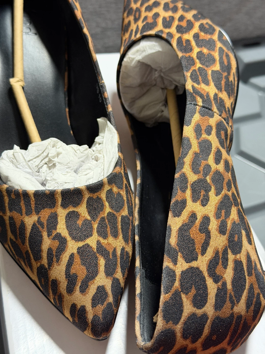 Find. Women's Leopard Print Heels - US Size 10 - photo 4