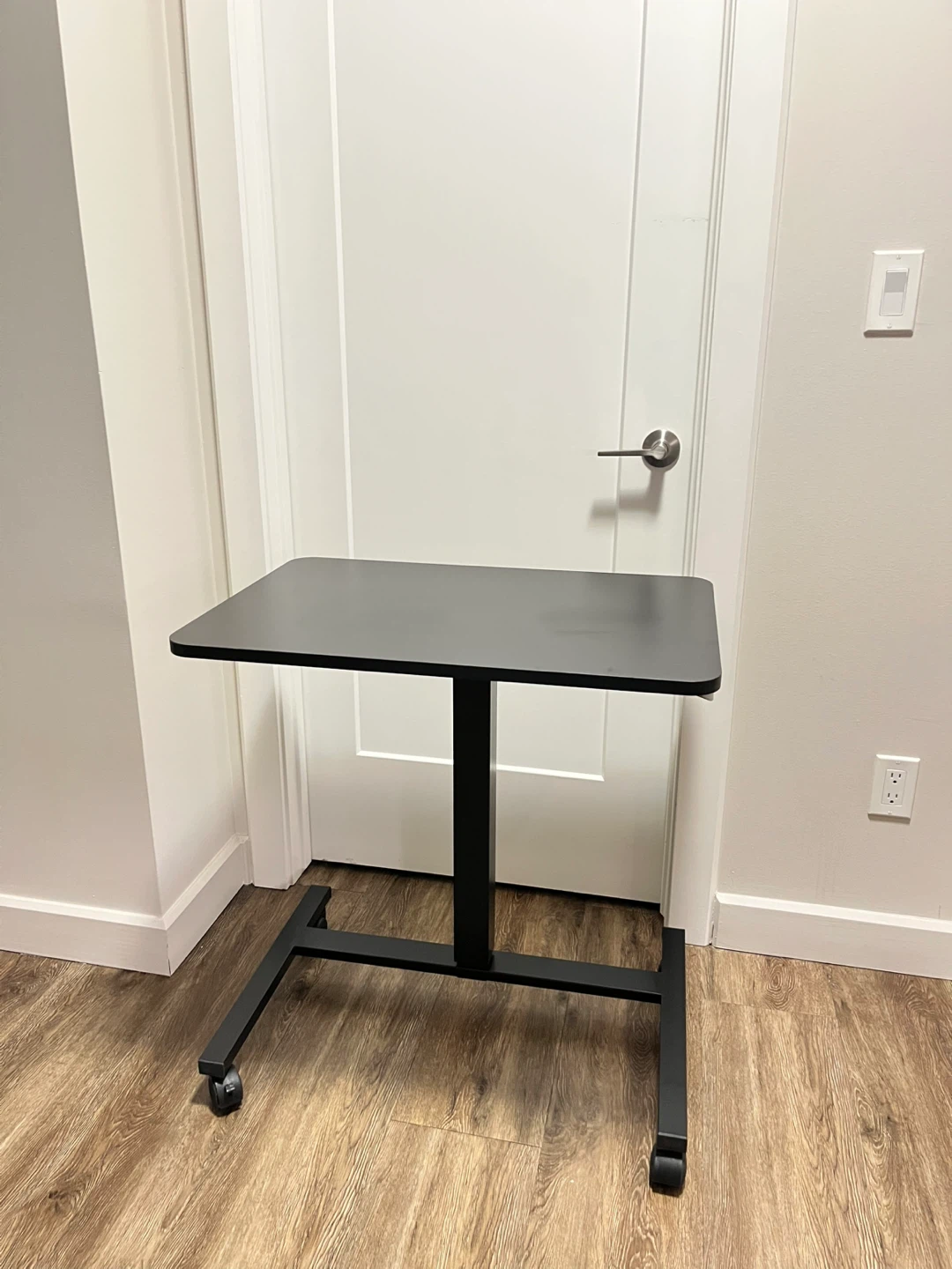 Adjustable Standing Desk Table