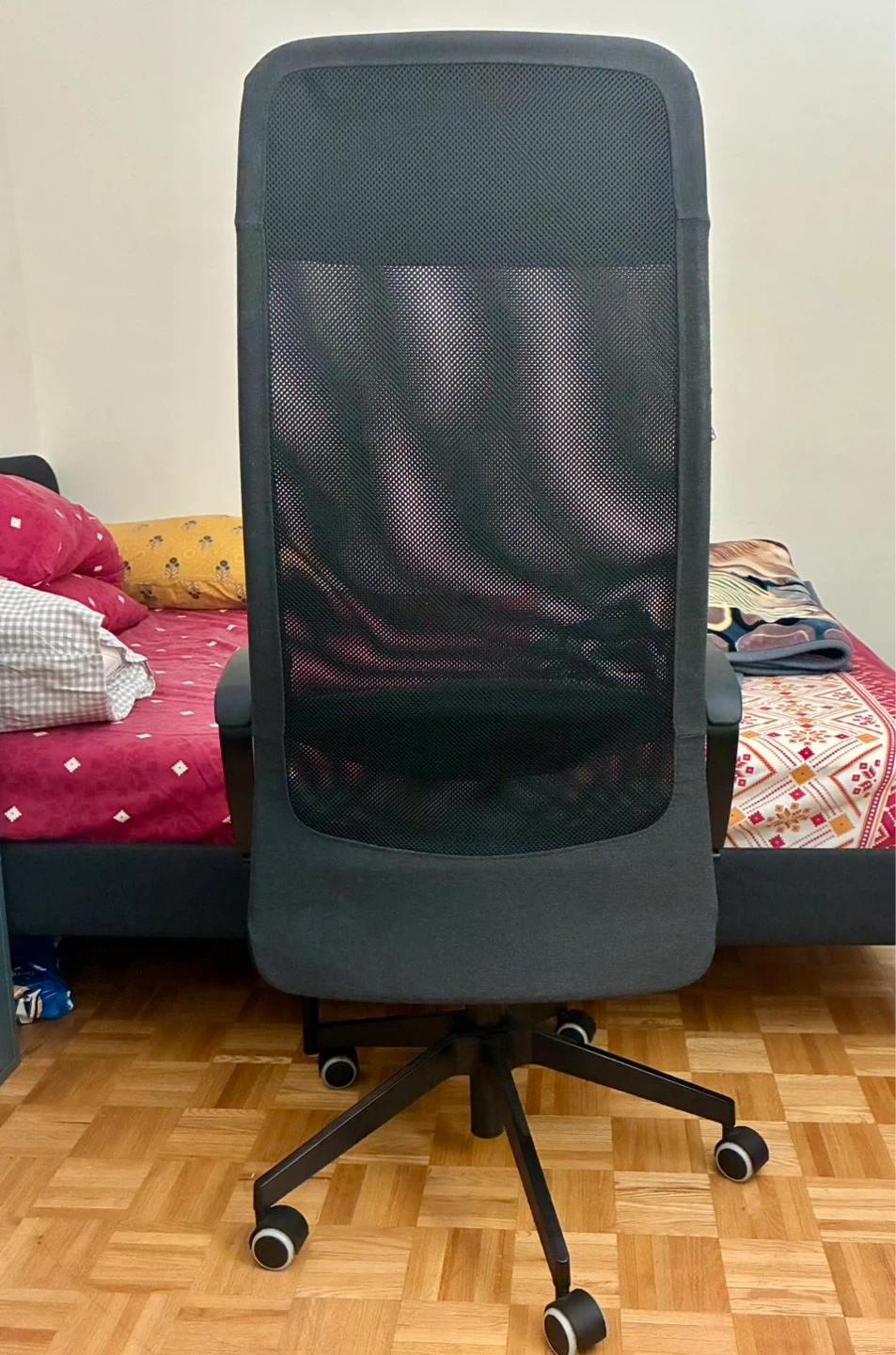 IKEA MARKUS Office Chair - photo 3