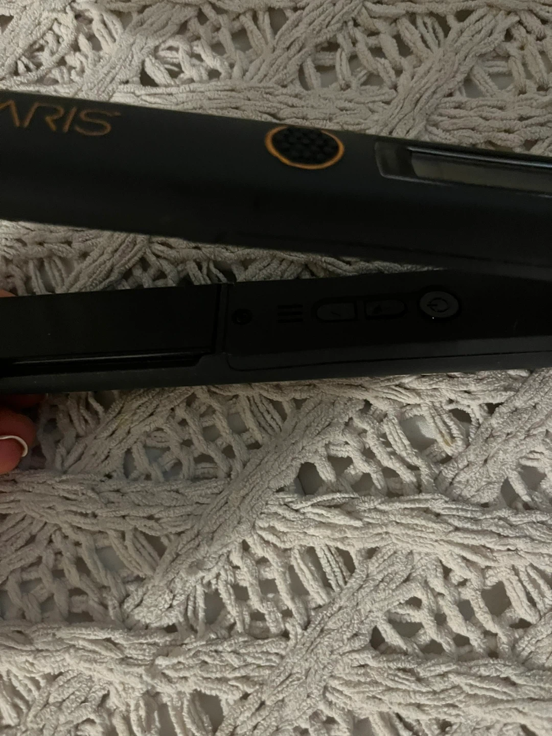 VARIS Hair Straightener