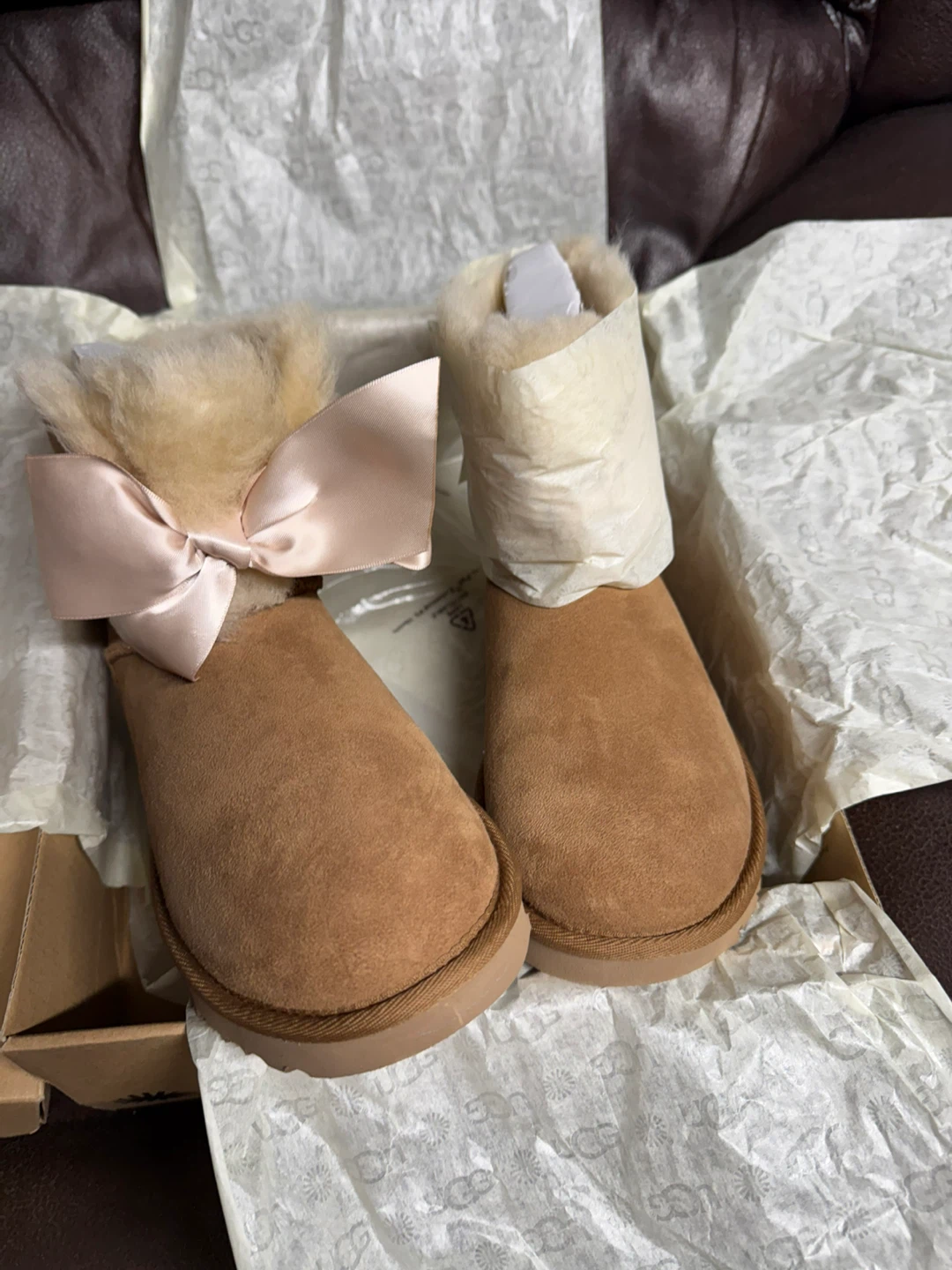 UGG W Gita Bow Mini Boots Size 6 - photo 5