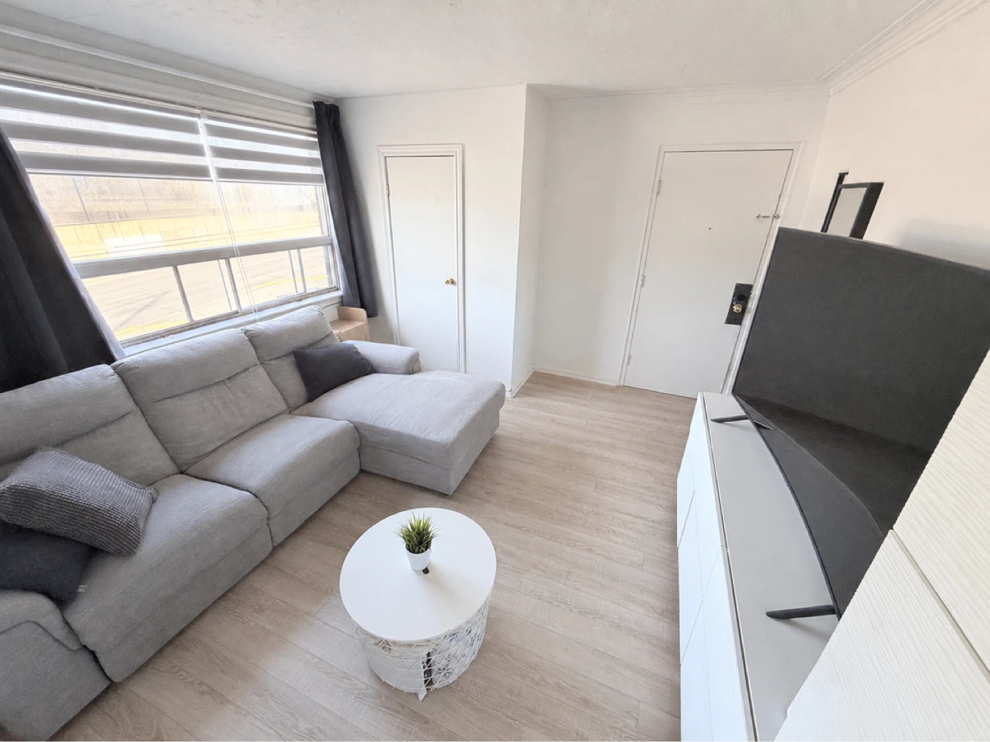 Apartment for rent - photo 2