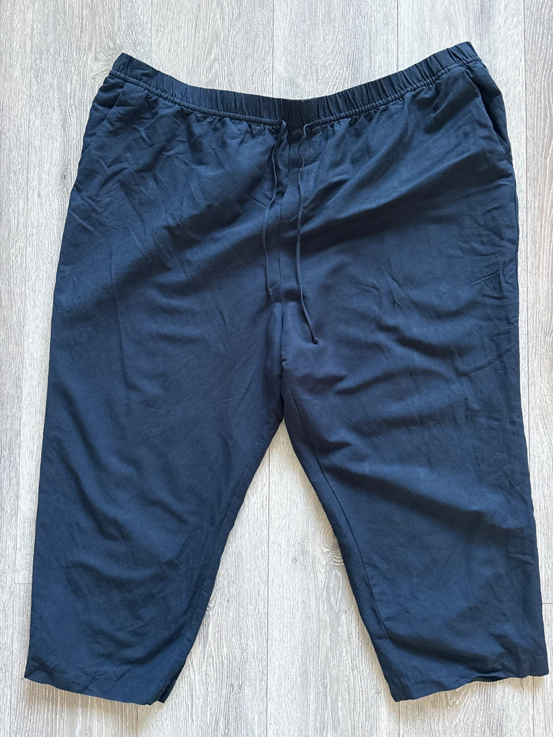 H&M Navy Blue Capri Pants - Size 4XL - photo 2