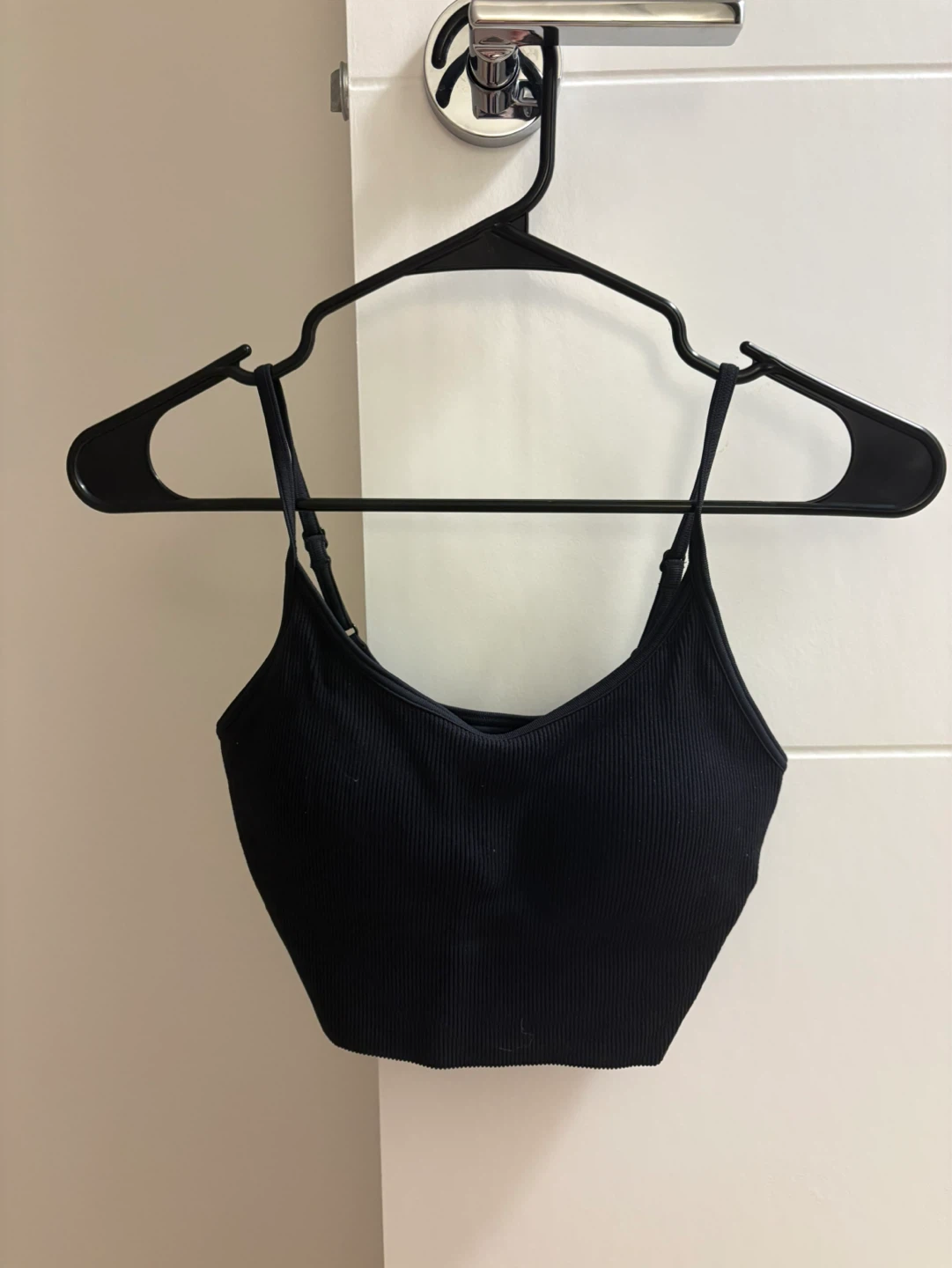 UNIQLO Black Ribbed Crop Tank Top