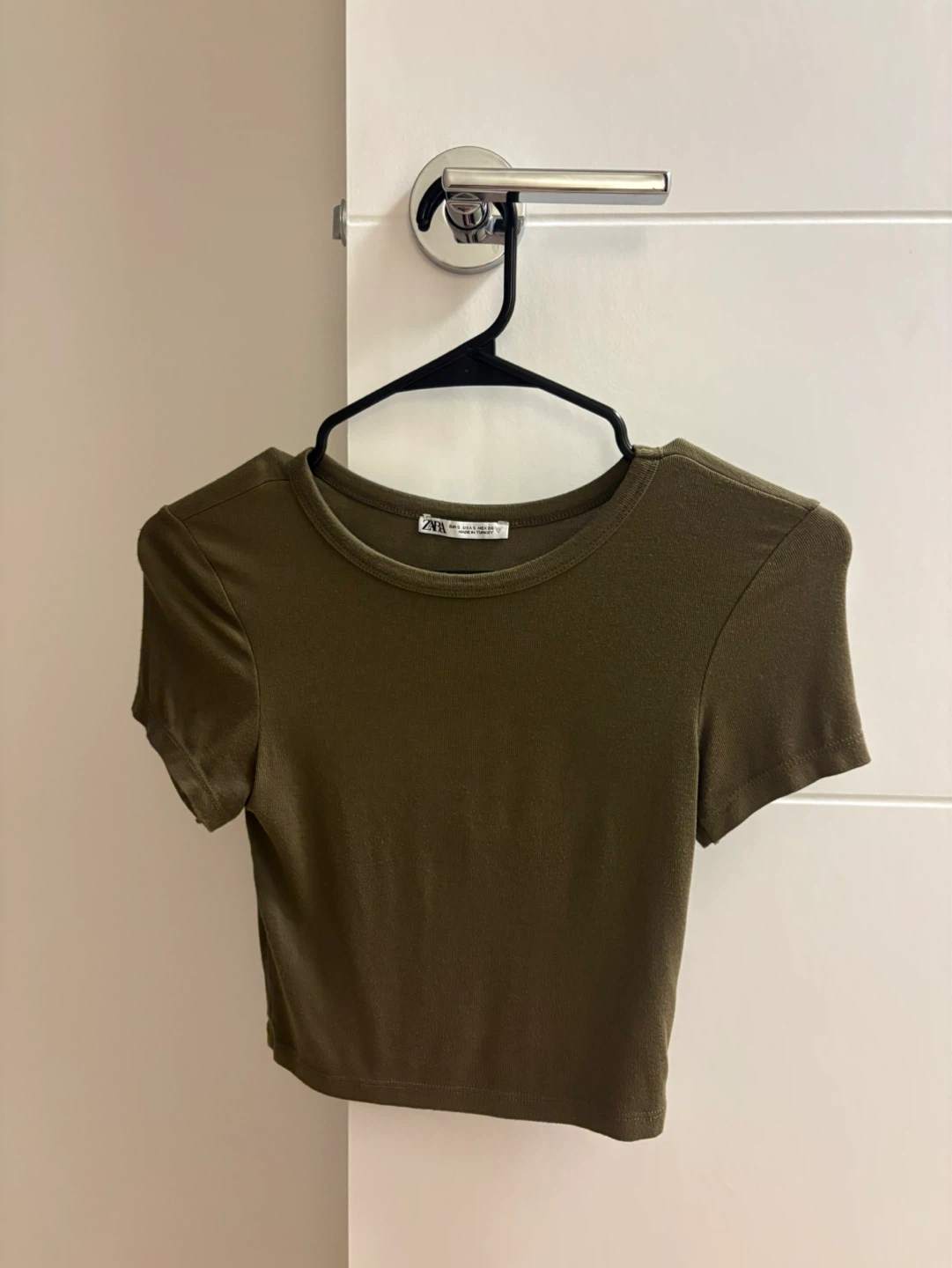 Zara Cropped T-Shirt - Olive Green, Size S