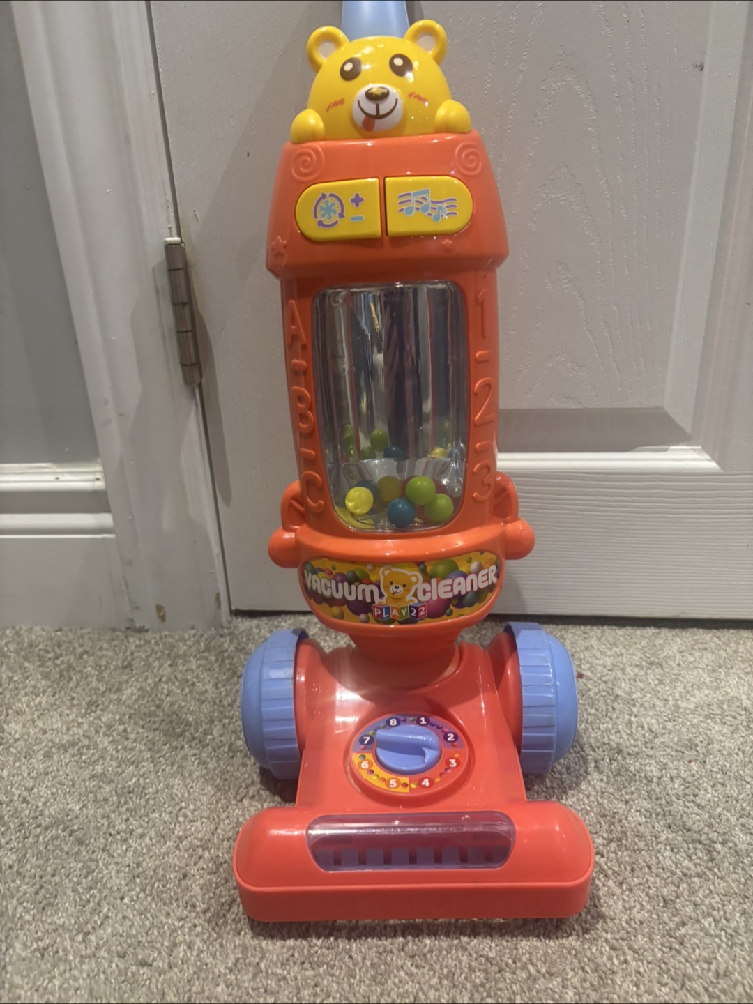 Play Vacuum Cleaner with Lights & Sounds - photo 2