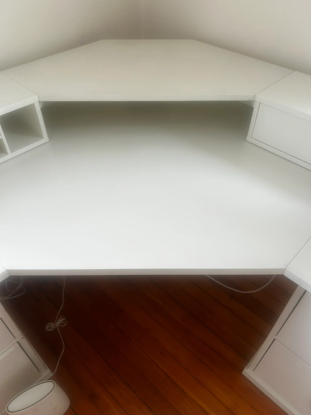 Pottery Barn Bedford Corner Desk Set - photo 3
