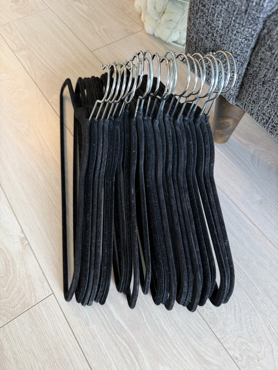 Black Velvet Hangers - Set of 23 - photo 3