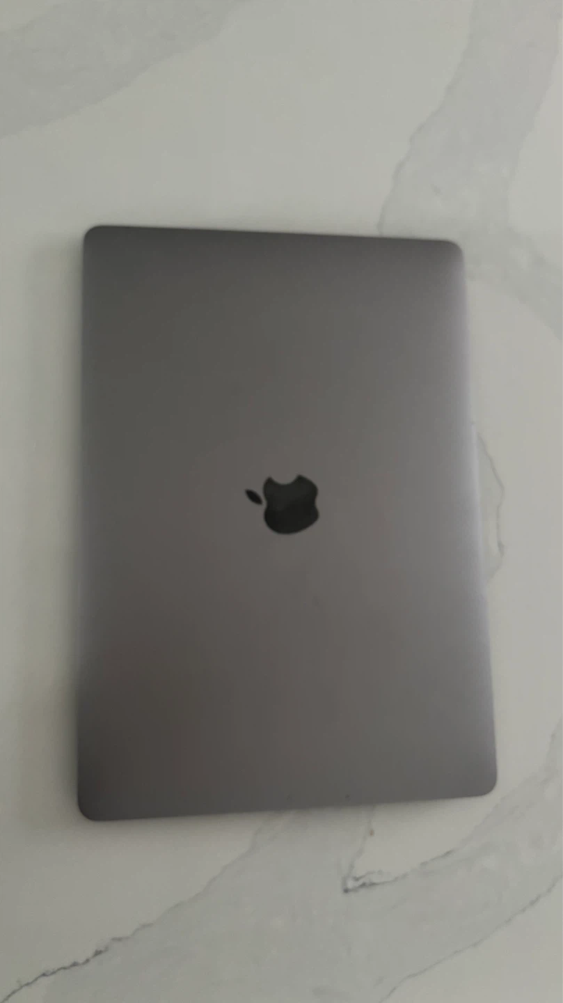MacBook Air 2020 - photo 2